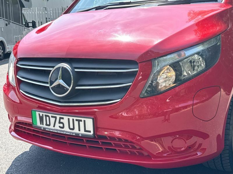 Mercedes-Benz eVito 100Kwh Premium Tourer Double Cab Silver #17
