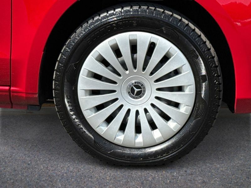 Mercedes-Benz eVito 116 E 66Kwh Progressive Fwd L2 6Dr Lwb Red #4