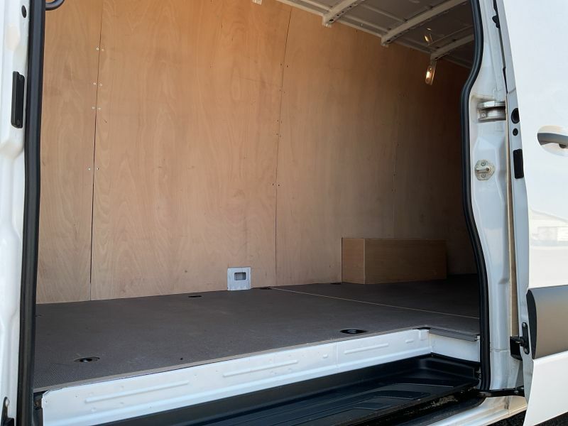 Mercedes-Benz Sprinter 3.5T H2 Pro Van 9G-tronic Blue #37
