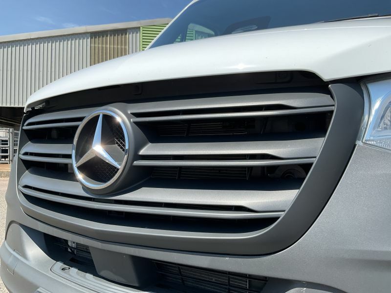 Mercedes-Benz Sprinter 3.5T H2 Pro Van 9G-tronic Blue #13