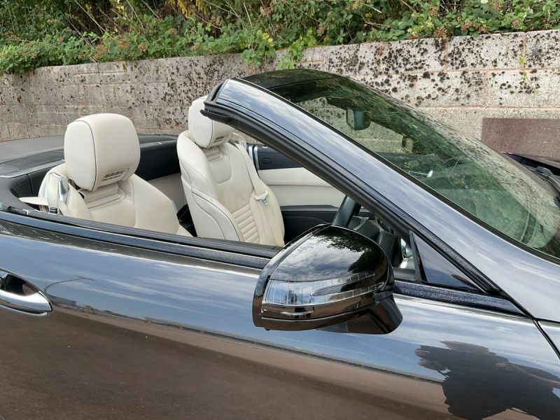 Mercedes-Benz SL Class Amg Line Blue #36