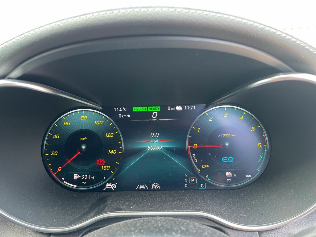 Mercedes-Benz C Class 2.0 C300de 13.5Kwh Amg Line Night Edition Premium Red #6