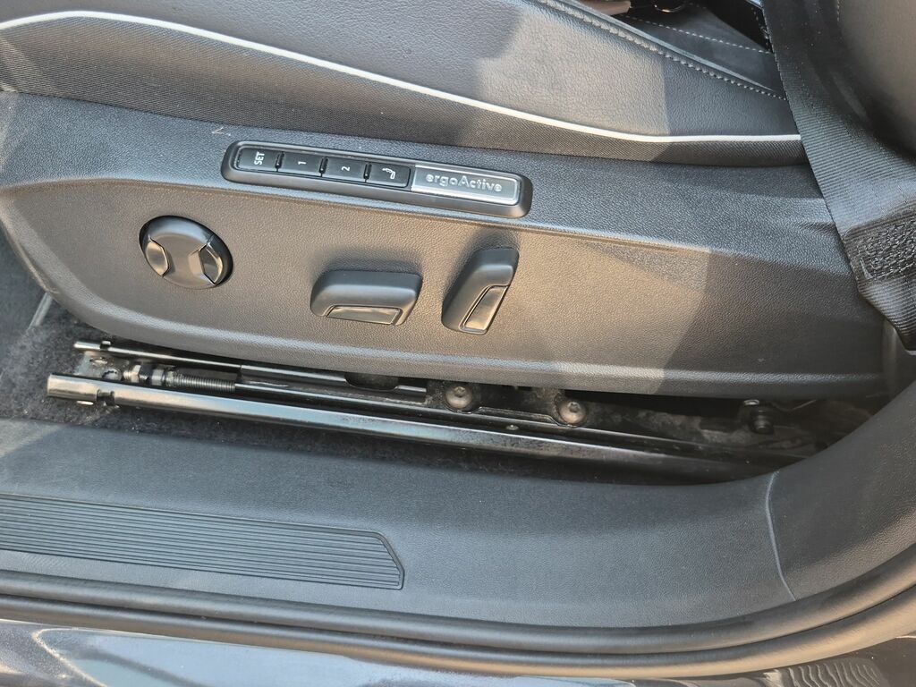 Volkswagen ID.4 150Kw Family Pro Performance 77Kwh Grey #34