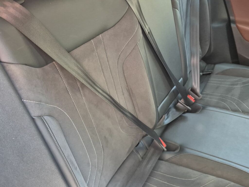 Volkswagen ID.4 150Kw Family Pro Performance 77Kwh Grey #30