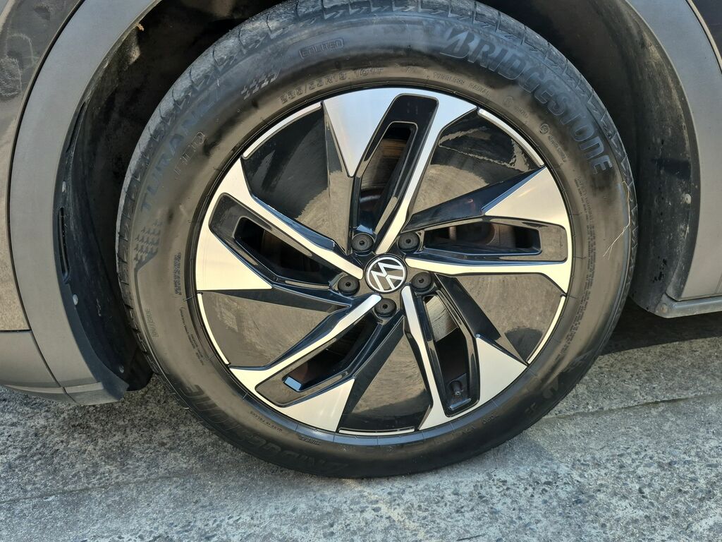Volkswagen ID.4 150Kw Family Pro Performance 77Kwh Grey #16