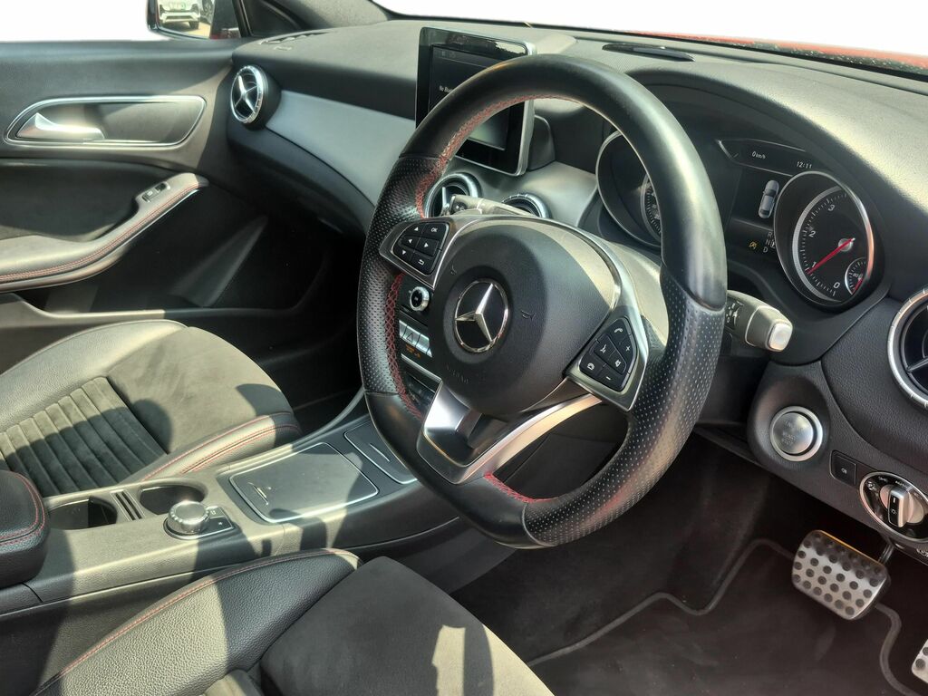 Mercedes-Benz CLA Class 2.1 Cla220d Amg Line Coupe 7G-dct Euro 6 S S Red #5