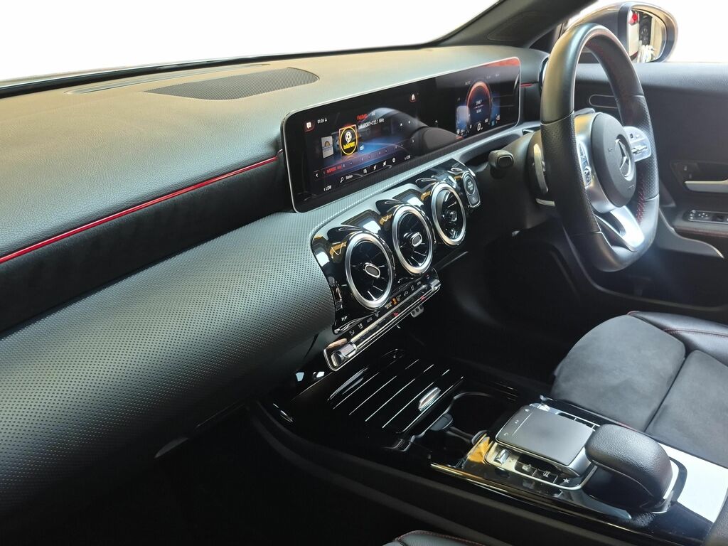 Mercedes-Benz A Class A 180 Amg Line Executive D White #9