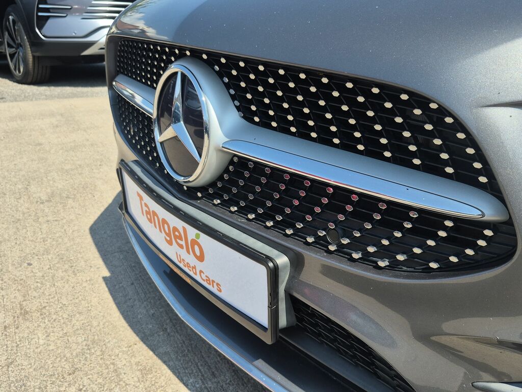 Mercedes-Benz A Class A 180 Amg Line Executive D White #40