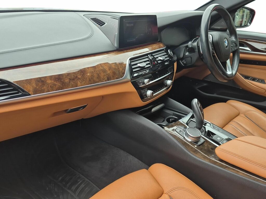 BMW 5 Series M Sport Blue #9