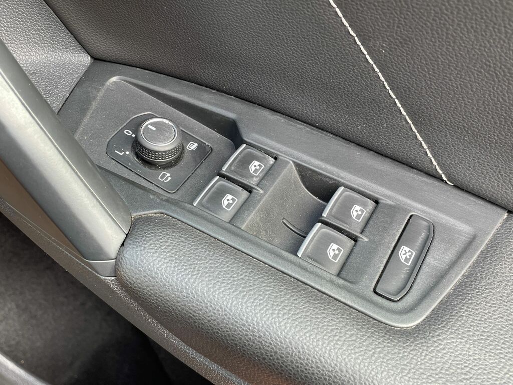 Volkswagen Tiguan Elegance Black #28