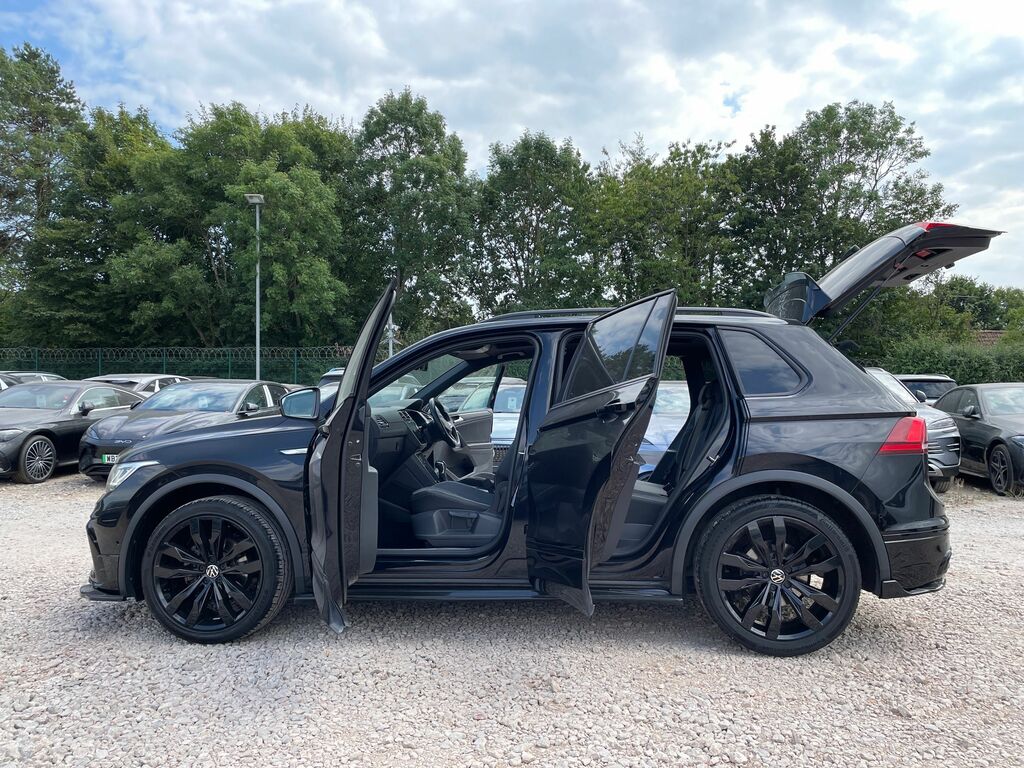 Volkswagen Tiguan Elegance Black #20