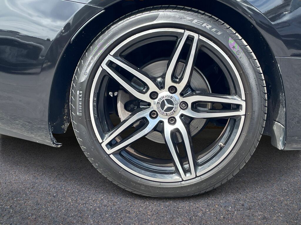 Mercedes-Benz E Class 2.0 E300 Amg Line Premium Plus Cabriolet G-troni Black #4