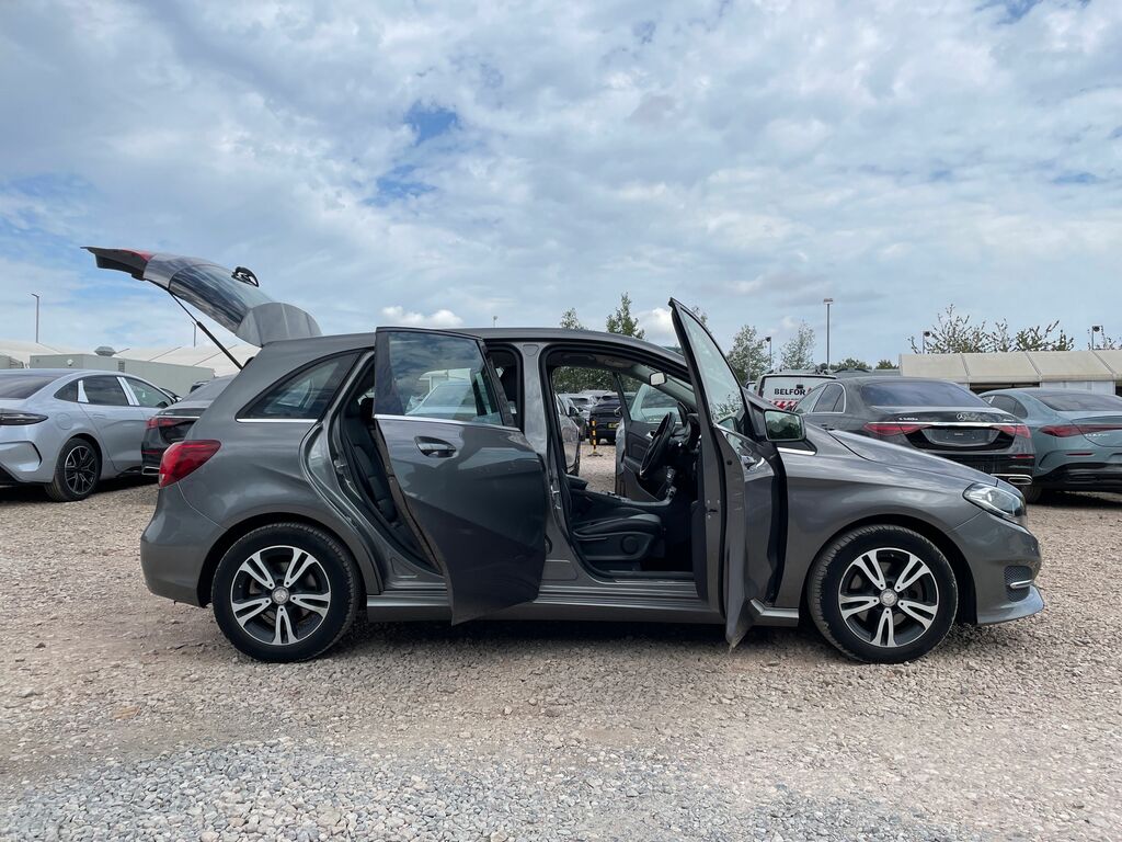 Mercedes-Benz B Class B 180 Sport Beige #14