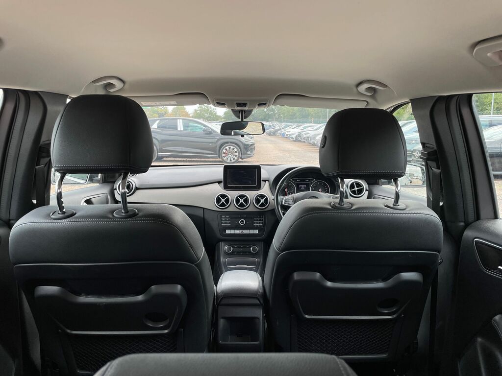 Mercedes-Benz B Class B 180 Sport Beige #43
