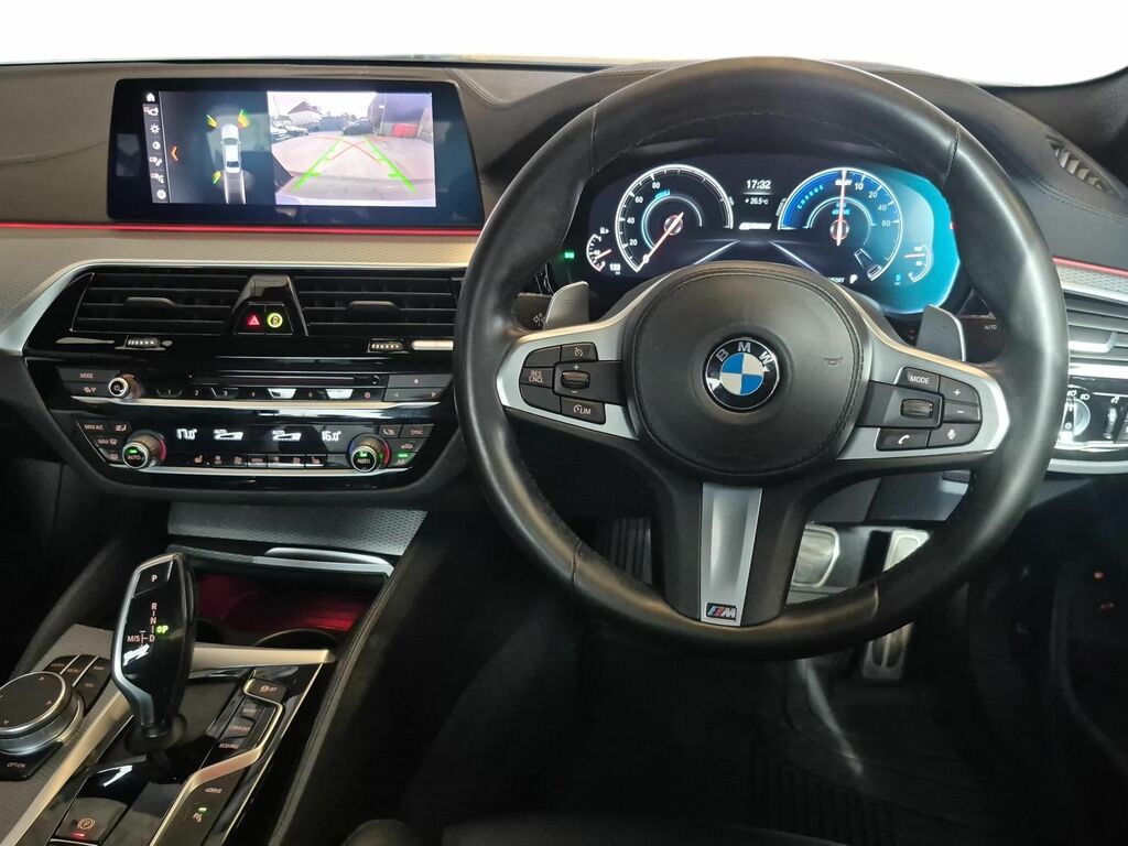 BMW 5 Series 520D M Sport Grey #7