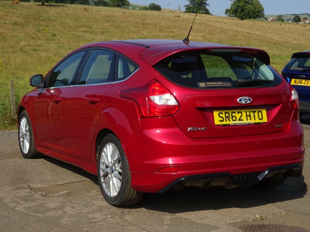 Ford Focus 1.6T Ecoboost Zetec S Euro 5 Ss SR62HTO Red #3
