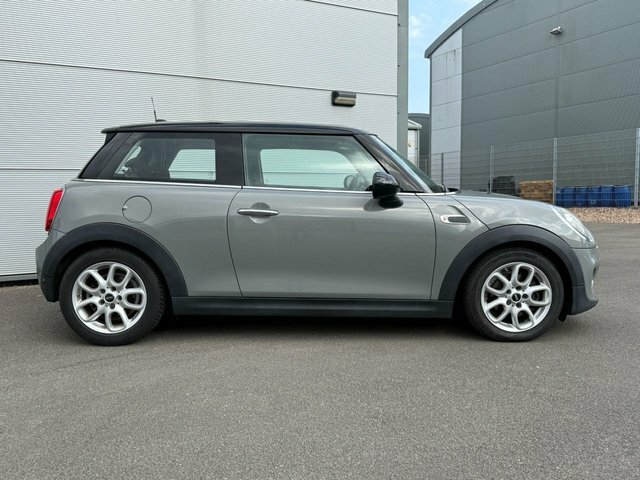 Mini Hatch 1.5 Cooper Classic Hatchback Eur HG19LHW Grey #4