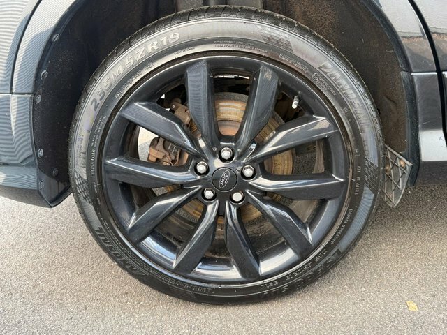 Ford Kuga 1.5 Tdci St-line 2Wd Silver #9