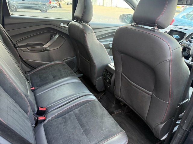 Ford Kuga 1.5 Tdci St-line 2Wd Silver #28