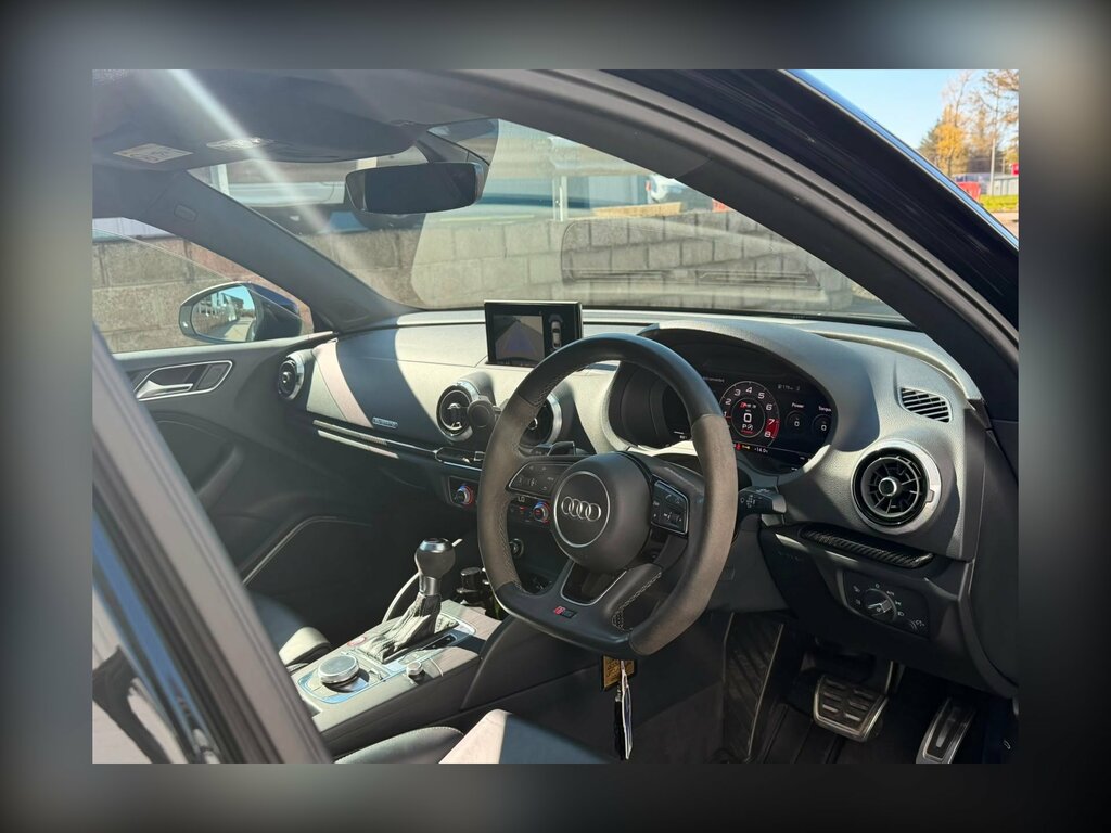 Audi RS3 Saloon Black #8