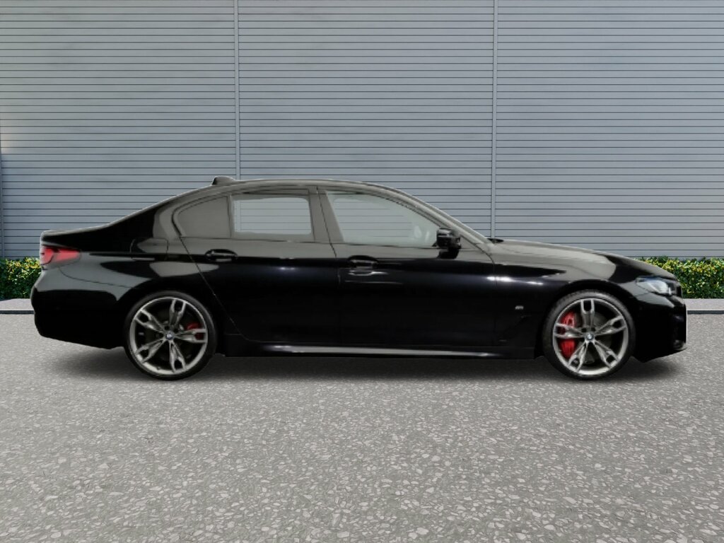 BMW 5 Series 4.4 M550i V8 Saloon Steptronic Xdrive E Black #3