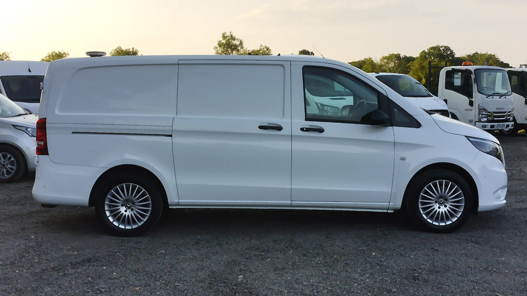 Mercedes-Benz Vito 119 Cdi Premium 9G 190Ps Rwd L2 Lwb,leat #4
