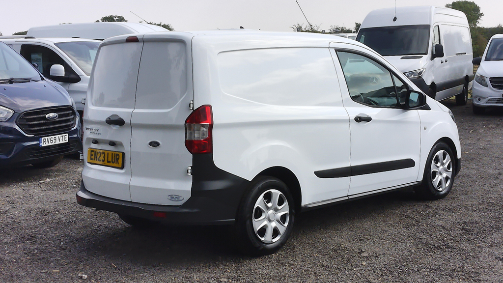 Ford Transit Courier 1.5 Trend Only 45.000 Miles,air Conditioning,parki  #5