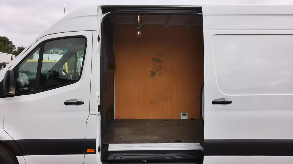 Mercedes-Benz Sprinter 2.0 315 Cdi Premium Panel Van Fw White #18