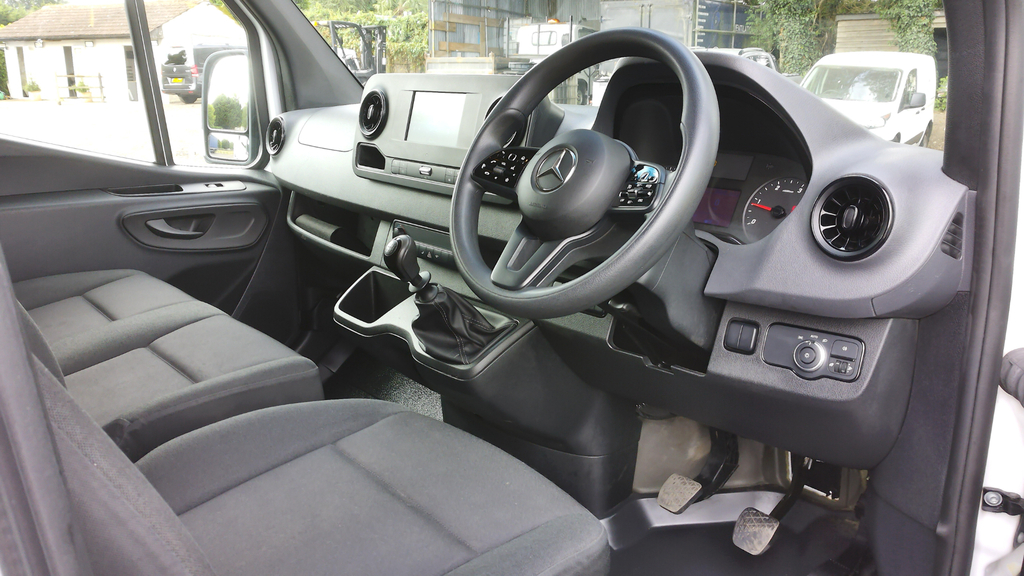 Mercedes-Benz Sprinter 2.0 315 Cdi Premium Panel Van Fw White #12