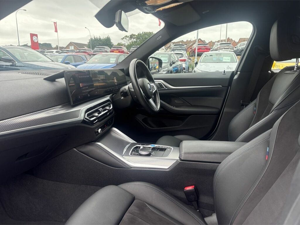 BMW i4 Edrive40 M Sport BMZ1689 White #6