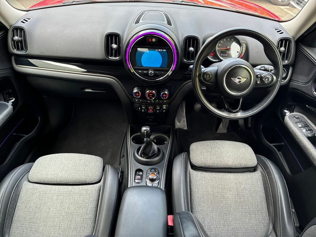 Mini Countryman Cooper JGZ3358 Red #2
