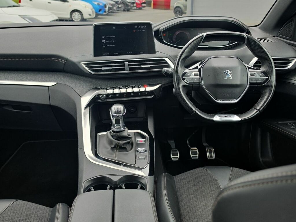 Peugeot 3008 Gt Line 1.2 Puretech DSZ3673 Red #2