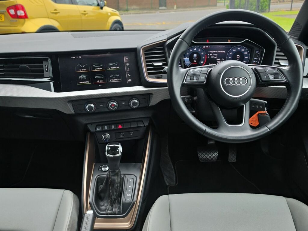 Audi A1 S Ln Contrast Ed 35 Tfsi Sa PGZ7055 Green #2