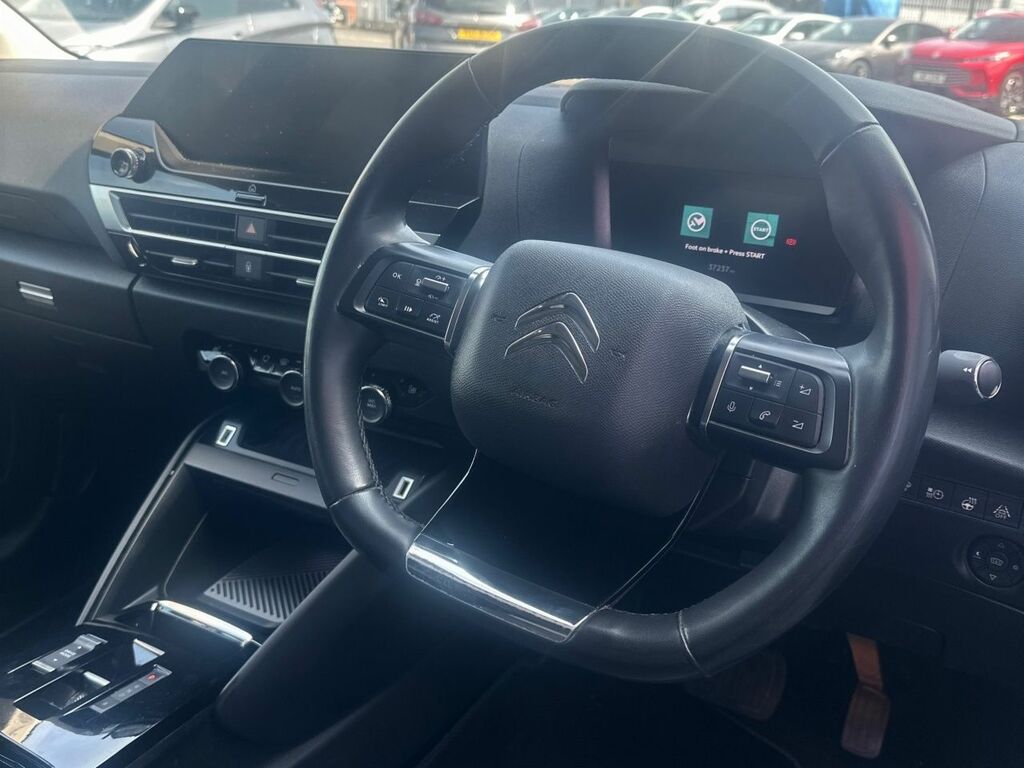 Citroen e-C4 X 100Kw Shine Grey #11