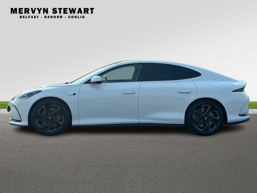MG IM5 Saloon 100Kwh Prfmnc Ev Au Awd White #5