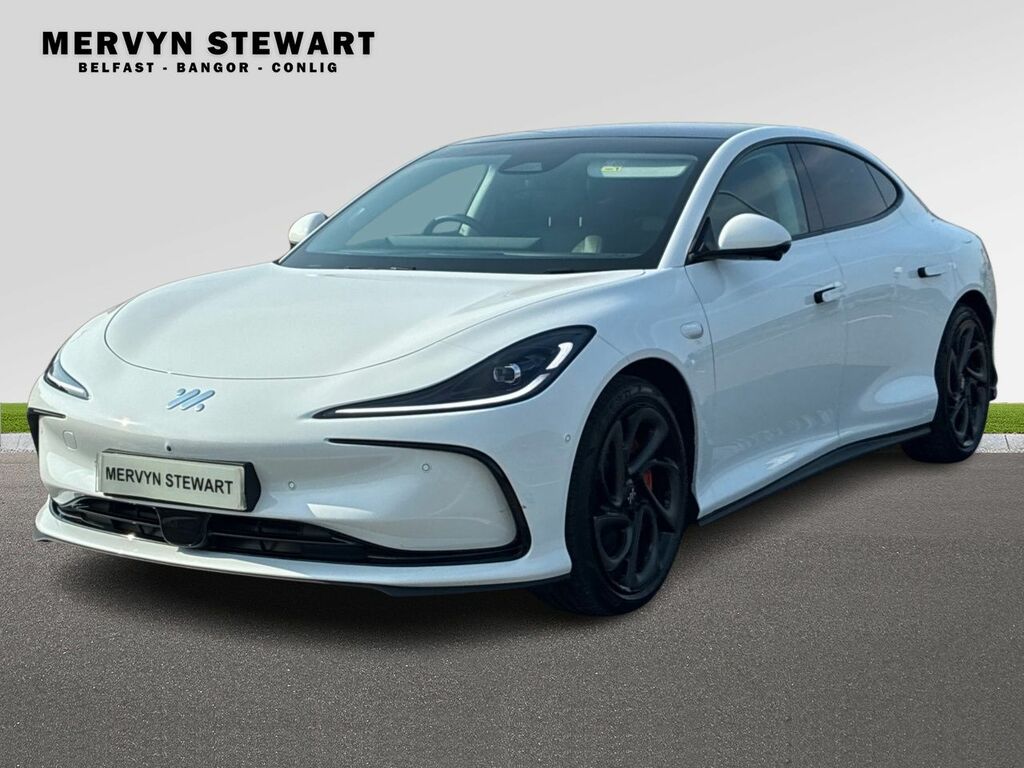 MG IM5 Saloon 100Kwh Prfmnc Ev Au Awd White #4