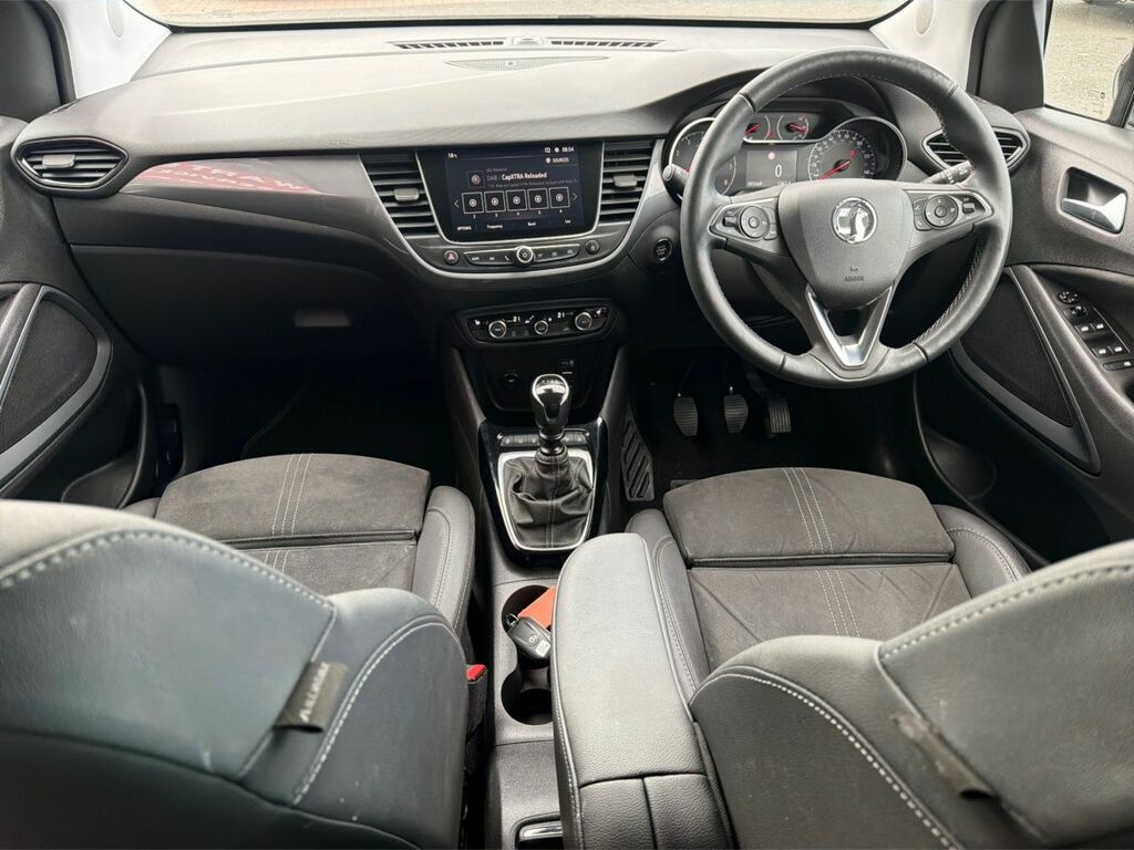 Vauxhall Crossland Ultimate 1.2 Turbo HSZ9015 White #2