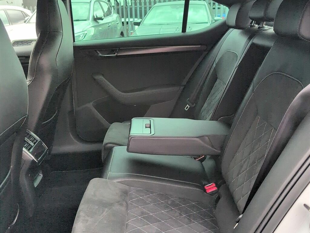 Skoda Superb 2.0 Tdi Se L Dsg Grey #12