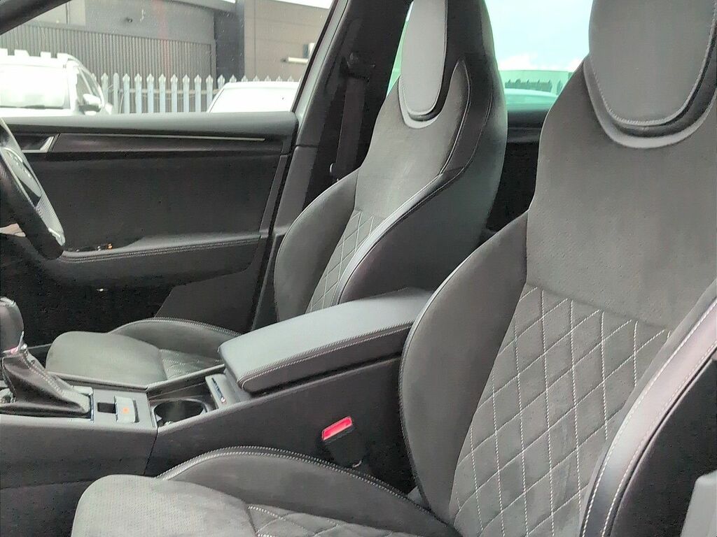 Skoda Superb 2.0 Tdi Se L Dsg Grey #30