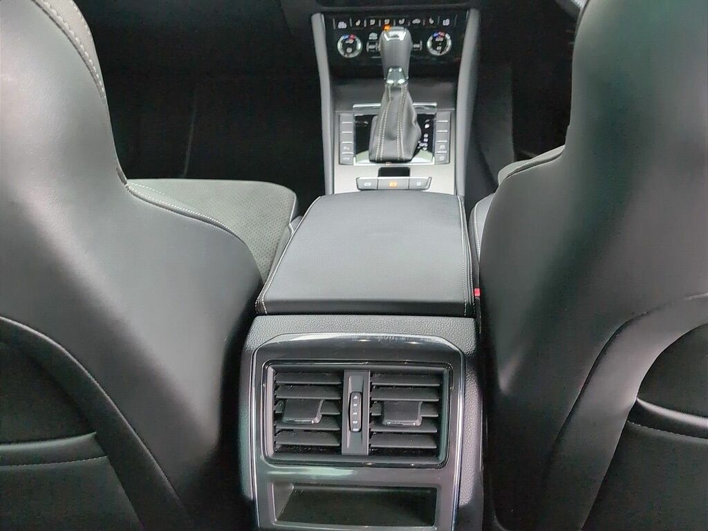 Skoda Superb 2.0 Tdi Se L Dsg Grey #34