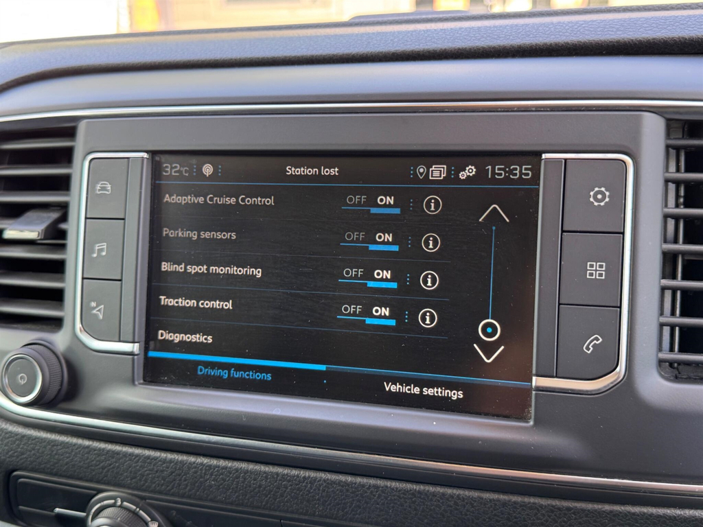 Peugeot Expert 1400 2.0 Bluehdi 120 Professional Van Grey #25
