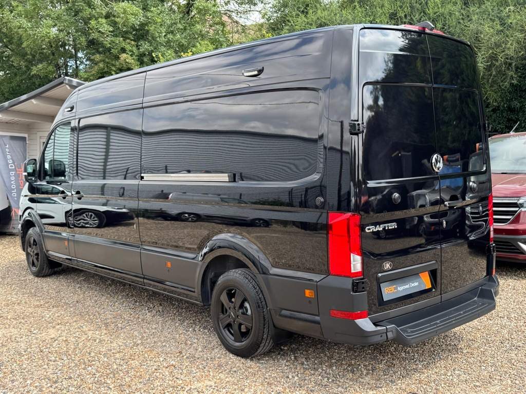 Volkswagen Crafter White #10