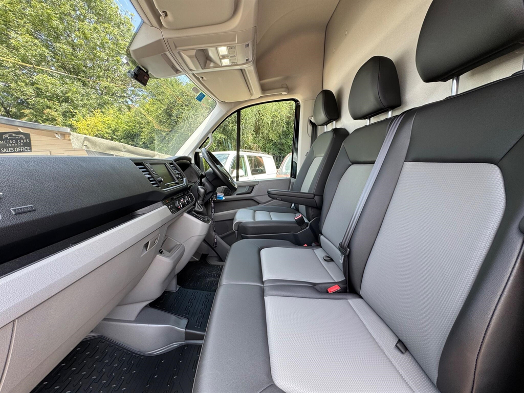 Volkswagen Crafter White #23