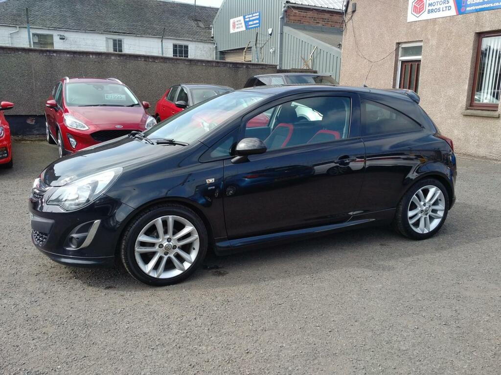 Vauxhall Corsa 1.4 16V Sri Black #2