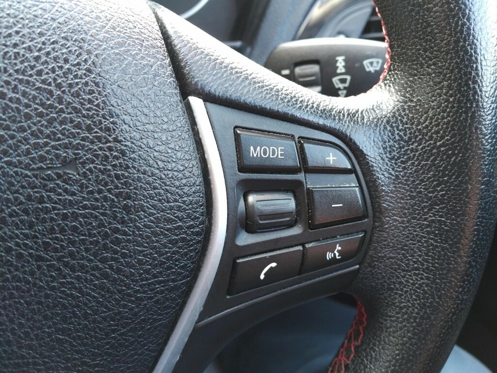 BMW 1 Series Hatchback 118D Se 2013 Blue #40