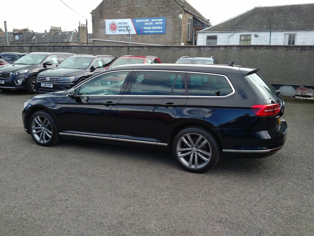 Volkswagen Passat 1.6 Tdi Gt Black #4