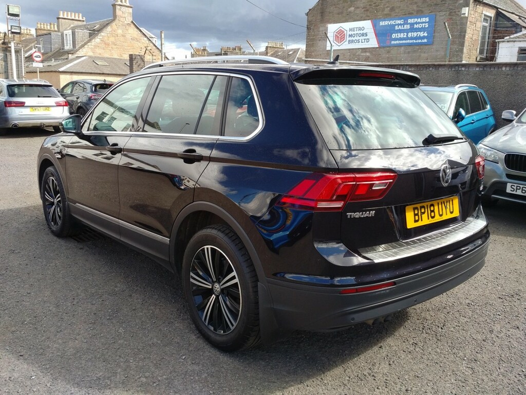 Volkswagen Tiguan 2.0 Tdi Se Navigation Black #5