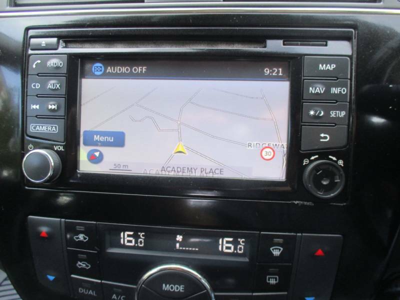 Nissan Pulsar 1.2 Dig-t N-connecta Satnav Reverse Camera All Black #2