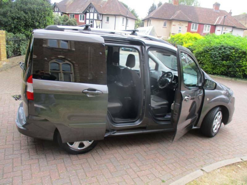 Ford Tourneo Courier Courier White #11