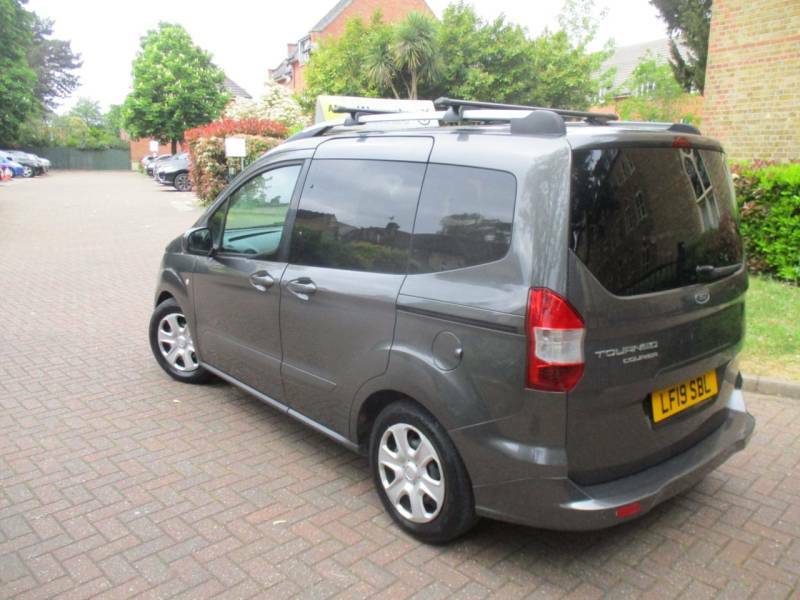 Ford Tourneo Courier Courier White #7